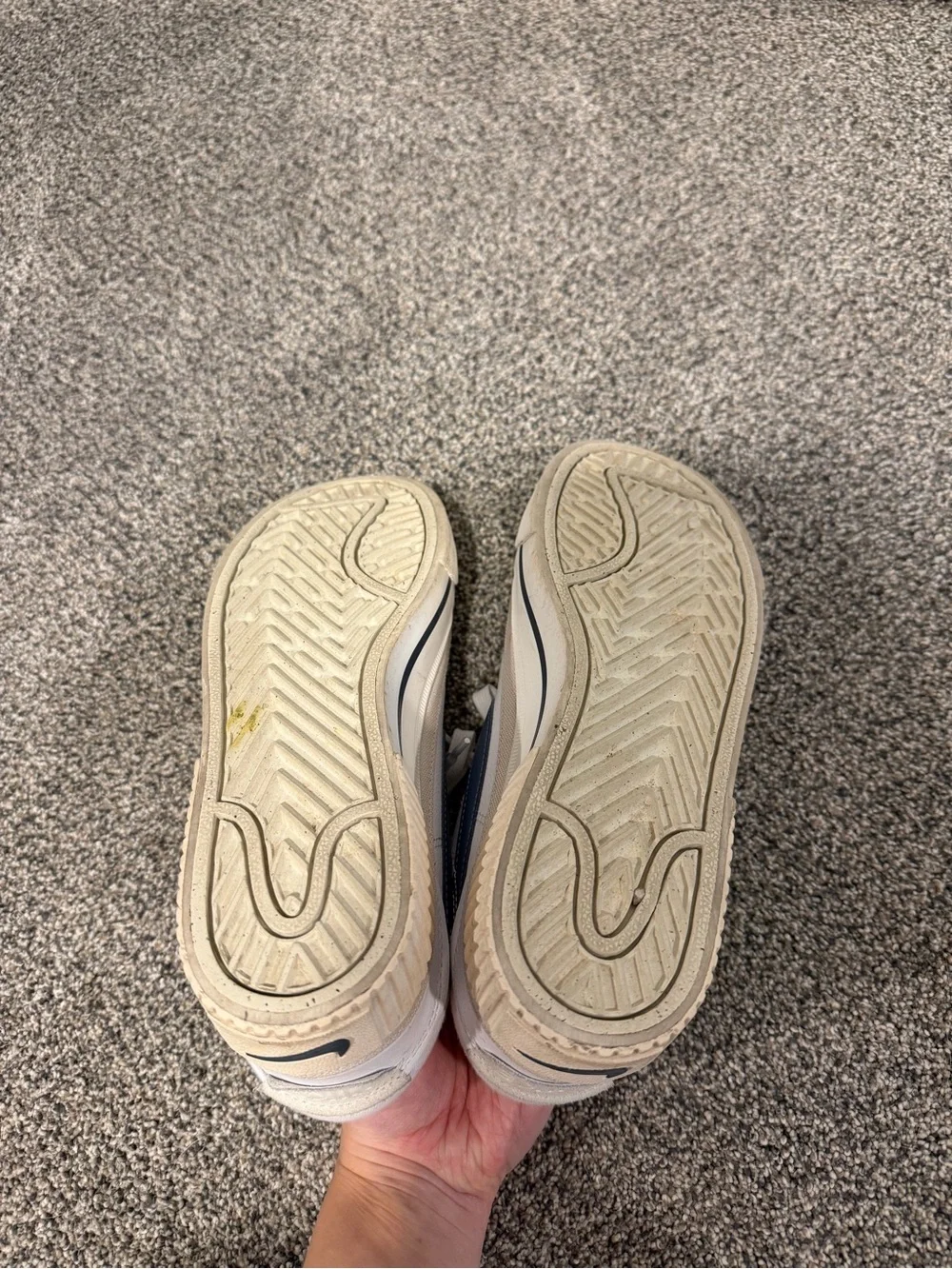 Women’s Nike Sneakers- 7.5